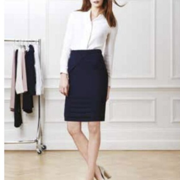 The Fold's Pleated Pencil Skirt in Black Size US 8 - UK 12 - Picture 12 of 16